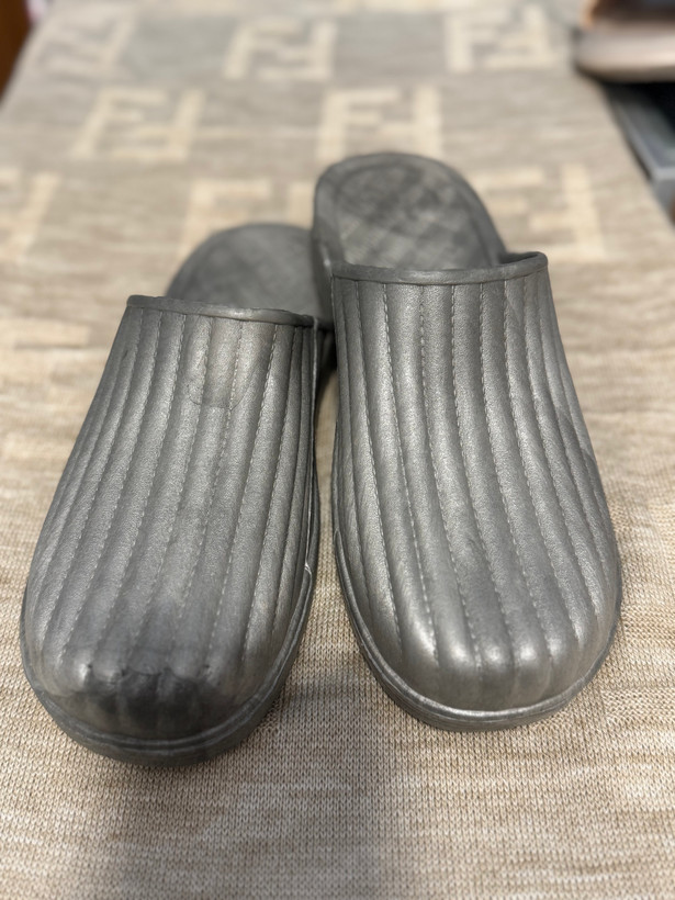 دمپایی جلو بسته برسام مردانه